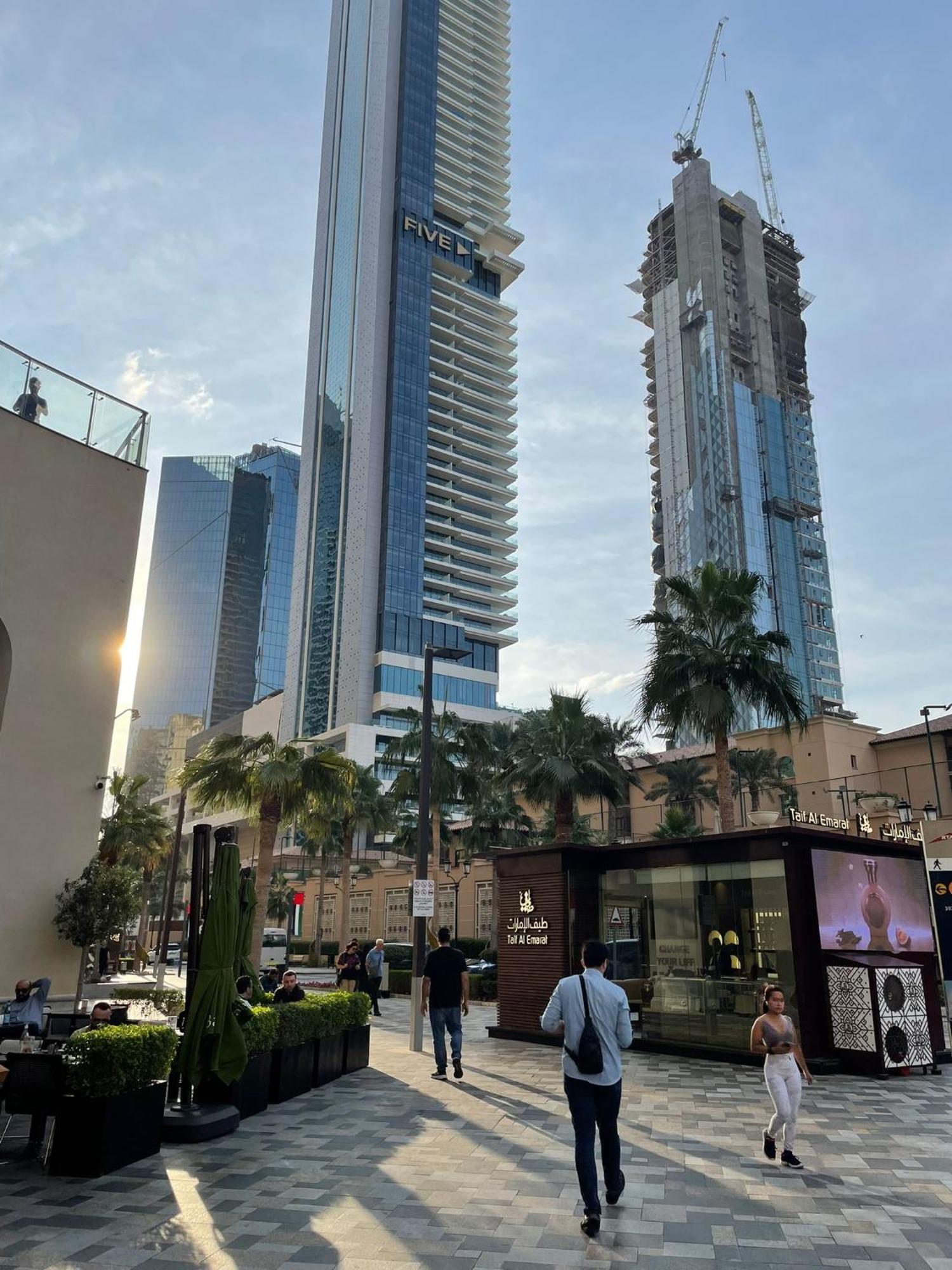 Hotel Four Stars Dubai Marina Jbr Exterior foto